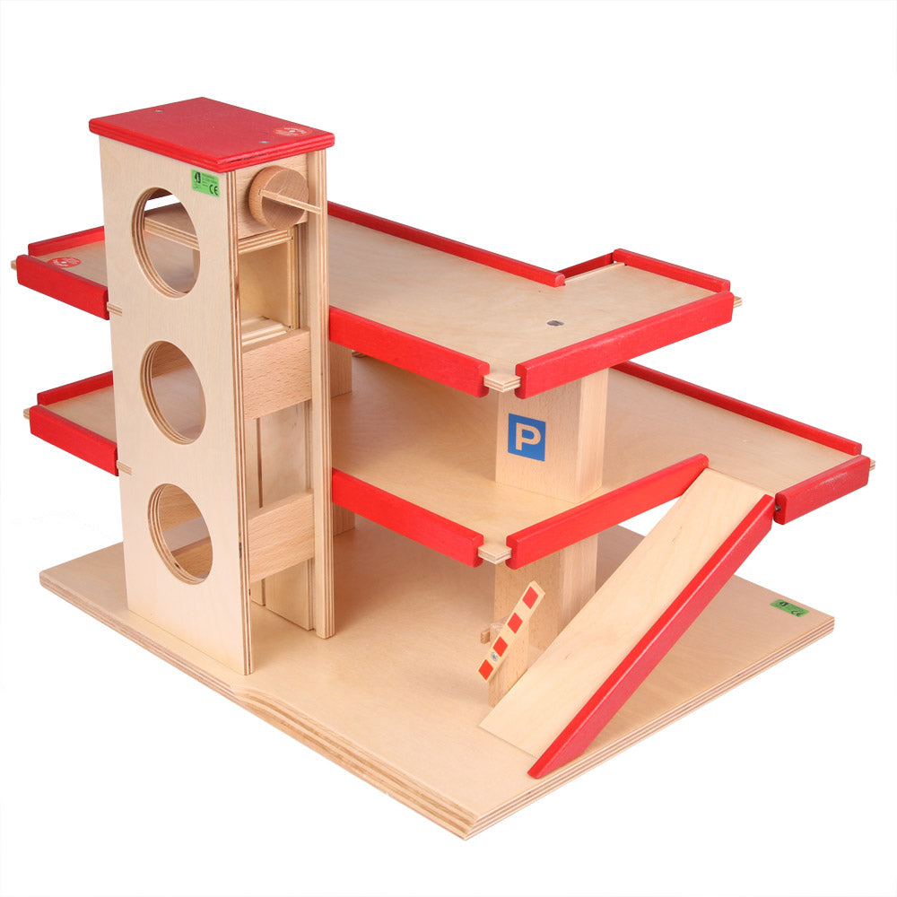 Beck Multi-Storey Car Park With Elevator